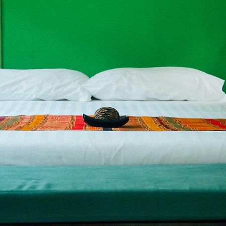 Easy Time Resort Laem Sai Beach Eksteriør bilde